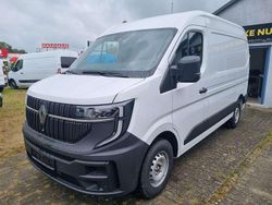 Mineralweiß Neu 2025 Renault Master Van | 36.790 € (Fairer Preis)