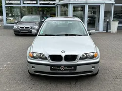 Silber Gebraucht 2001 BMW 318 Limousine | 1.999 € (Superpreis)