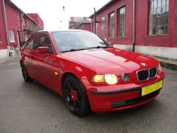 Rot Gebraucht 2002 BMW 316 Compact Kleinwagen | 2.900 € (Teuer)
