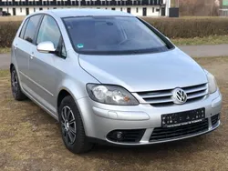 Silber Gebraucht 2007 VW Golf Plus Cross Comfortline Van / Kleinbus | 1.490 € (Guter Preis)