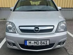 Silber Gebraucht 2009 Opel Meriva Innovation Van / Kleinbus | 3.600 € (Fairer Preis)