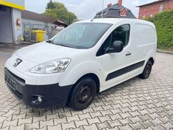 Weiß Gebraucht 2009 Peugeot Partner Van | 1.799 € (Fairer Preis)