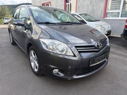 Grau Gebraucht 2012 Toyota Auris Travel Limousine | 5.700 € (Fairer Preis)