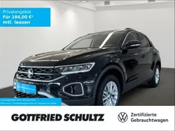 Deep black perleffekt Gebraucht 2024 VW T-Roc Life SUV | 22.800 € (Guter Preis)