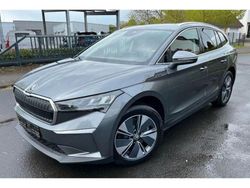 Graphite grau metallic (metallic) Gebraucht 2024 Skoda Enyaq iV SUV | 32.990 € (Guter Preis)