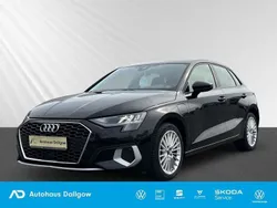 Schwarz Gebraucht 2022 Audi A3 Sportback e-tron Advanced Plus Limousine | 23.900 € (Guter Preis)