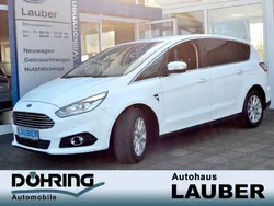 Weiß Gebraucht 2018 Ford S-MAX Titanium Van / Kleinbus | 19.940 € (Fairer Preis)