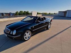 Schwarz Gebraucht 1999 Mercedes CLK230 Elegance Cabrio | 19.900 €
