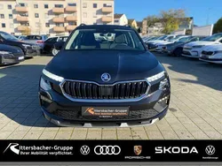Schwarz Neu 2025 Skoda Kamiq Selection SUV | 25.280 € (Fairer Preis)