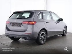 Gebraucht 2024 Mercedes B200 Van / Kleinbus | 30.890 € (Guter Preis)