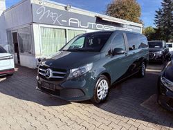 Grün Gebraucht 2019 Mercedes V220 Van / Kleinbus | 31.990 € (Guter Preis)