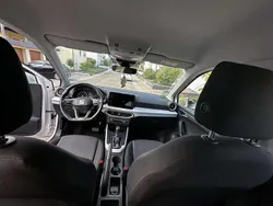 Weiß Gebraucht 2022 Seat Arona Style SUV | 18.000 € (Guter Preis)