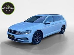 Weiß Gebraucht 2021 VW Passat Business Kombi | 22.940 € (Guter Preis)