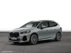 Gebraucht 2025 BMW 220 Active Tourer Comfort Edition Van / Kleinbus | 40.118 €