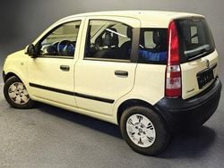 Gelb Gebraucht 2009 Fiat Panda Limousine | 2.600 € (Fairer Preis)