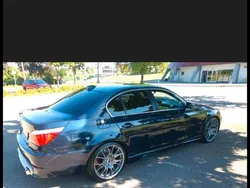 Blau Gebraucht 2007 BMW 525 M Sport Limousine | 9.999 €