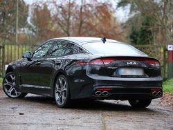 Schwarz Gebraucht 2022 Kia Stinger Kleinwagen | 26.500 €