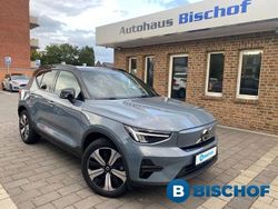 Grau Gebraucht 2023 Volvo XC40 Plus SUV | 35.790 € (Fairer Preis)