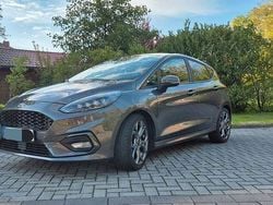 Grau Gebraucht 2020 Ford Fiesta ST-Line X Limousine | 11.999 € (Guter Preis)