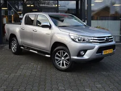 Silber Gebraucht 2020 Toyota HiLux Executive Abholung | 42.344 €