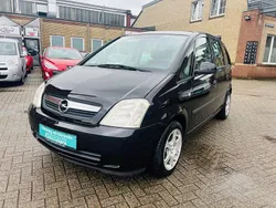 Schwarz Gebraucht 2003 Opel Meriva Cosmo Van / Kleinbus | 2.990 € (Fairer Preis)
