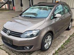 Grau Gebraucht 2009 VW Golf Plus Cross Comfortline Van / Kleinbus | 5.999 € (Fairer Preis)