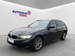 Schwarz Gebraucht 2022 BMW 320 Shadowline Kombi | 29.990 € (Superpreis)
