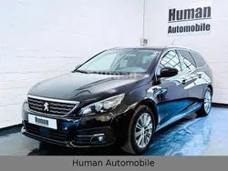 Schwarz Gebraucht 2021 Peugeot 308 Allure Kombi | 9.990 € (Guter Preis)
