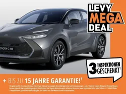Grey metallic 1g3/ black 202 Gebraucht 2024 Toyota C-HR Team SUV | 28.890 € (Etwas zu teuer)