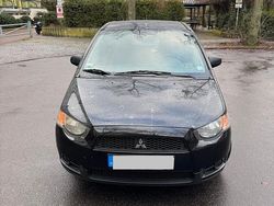 Schwarz Gebraucht 2011 Mitsubishi Colt Kleinwagen | 3.500 € (Etwas zu teuer)