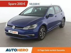 Blau Gebraucht 2018 VW Golf VII Join Limousine | 18.130 € (Etwas zu teuer)