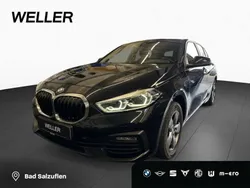 Black sapphire (schwarz) Gebraucht 2023 BMW 118 Advantage Kleinwagen | 21.950 € (Fairer Preis)