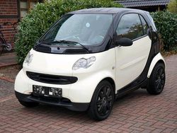 Schwarz Gebraucht 2005 Smart ForTwo Coupé Pure Coupé | 2.250 €