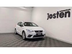 Weiß Gebraucht 2024 Seat Ibiza FR Limousine | 22.490 € (Fairer Preis)