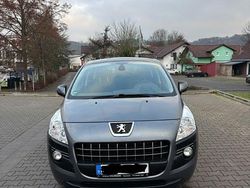 Grau Gebraucht 2011 Peugeot 3008 Platinum Limousine | 7.850 € (Etwas zu teuer)