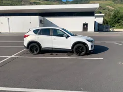 Weiß Gebraucht 2016 Mazda CX-5 SUV | 11.500 € (Etwas zu teuer)