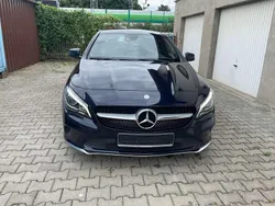 Blau Gebraucht 2016 Mercedes CLA180 Limousine | 16.999 € (Guter Preis)