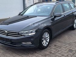 Grau Gebraucht 2021 VW Passat Kombi | 16.950 € (Etwas zu teuer)