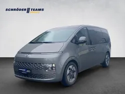 Grau Gebraucht 2023 Hyundai Staria Prime Van | 44.690 € (Fairer Preis)