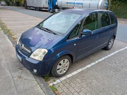 Blau Gebraucht 2003 Opel Meriva Cosmo Van / Kleinbus | 650 € (Guter Preis)