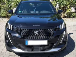 Schwarz Gebraucht 2021 Peugeot 2008 GT SUV | 20.200 € (Etwas zu teuer)