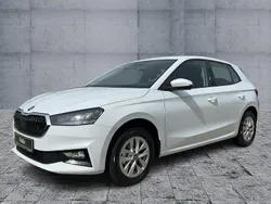 Weiß Neu 2025 Skoda Fabia Loft Limousine | 17.570 € (Fairer Preis)