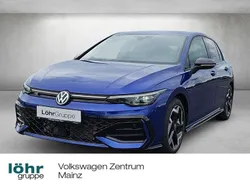 Lapiz blue metallic Neu 2025 VW Golf VIII R-line Limousine | 46.295 €
