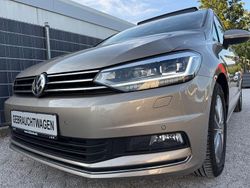 Beige Gebraucht 2018 VW Touran Sound Van / Kleinbus | 19.500 € (Guter Preis)