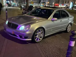 Silber Gebraucht 2002 Mercedes C32 AMG AMG Limousine | 12.000 €