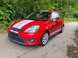 Rot Gebraucht 2005 Ford Fiesta ST Kleinwagen | 2.000 € (Superpreis)