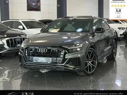 Grau Gebraucht 2021 Audi Q8 Sport SUV | 65.990 € (Etwas zu teuer)