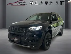 Solid black (schwarz) Gebraucht 2023 Jeep Compass SUV | 27.950 € (Fairer Preis)