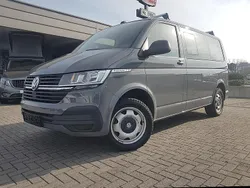 Puregrey Gebraucht 2021 VW T6.1 Family Van | 37.300 €