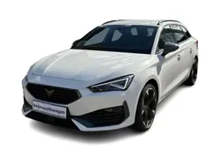 Weiß Gebraucht 2023 Cupra Leon Kombi | 31.479 € (Fairer Preis)